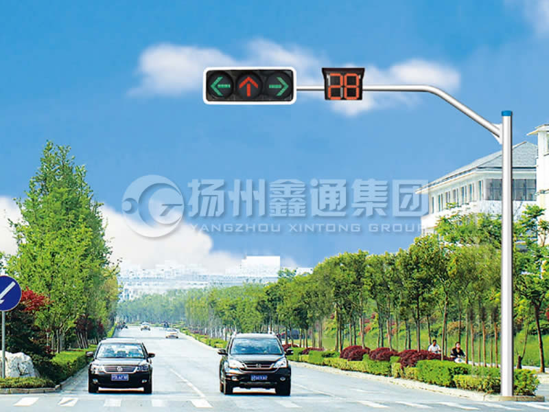 XHDG-008，八棱彎臂信號(hào)燈桿