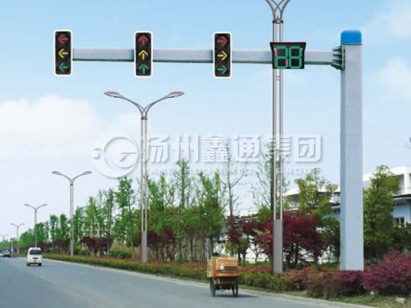 XHDG-013，扁八角信號(hào)燈桿