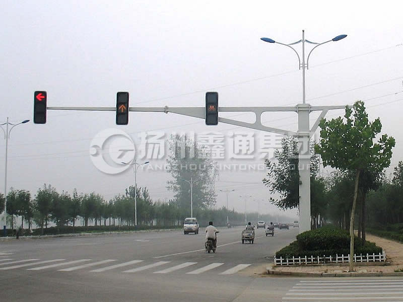 XHDG-042，方桿信號燈桿